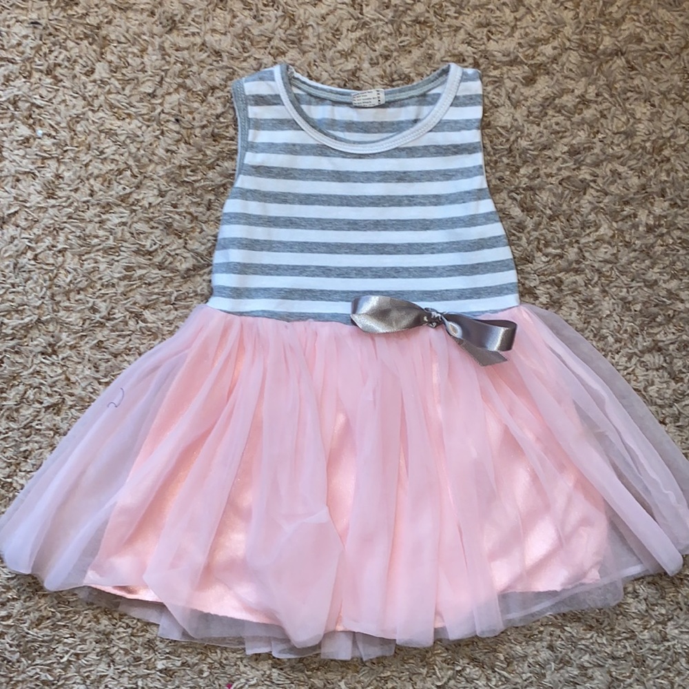 2t sleeveless dress with gray & white stripes at the top & pink tulle skirt